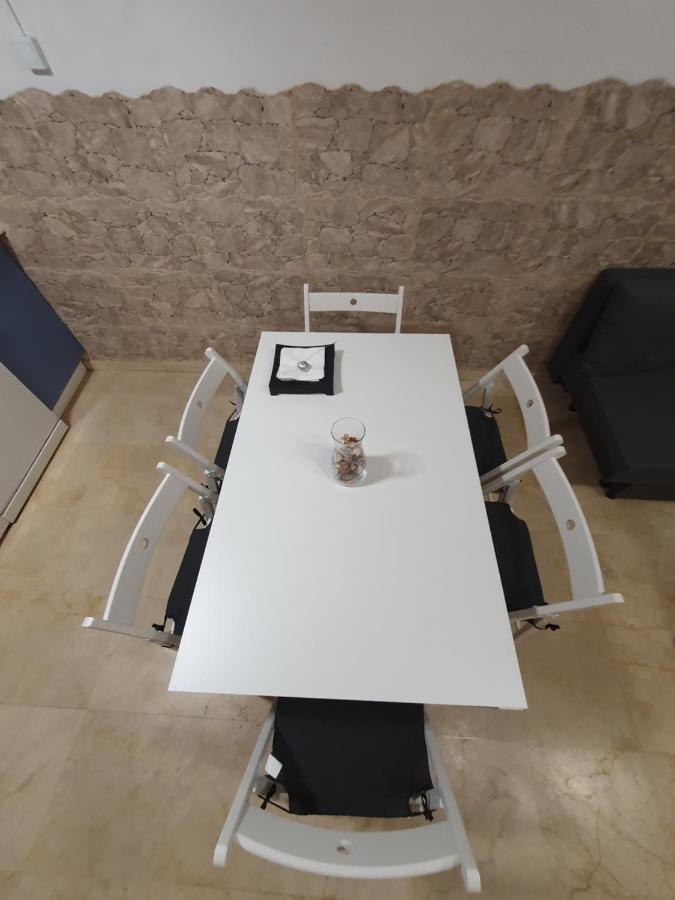 Triana 143 - Wifi Apartment Sevilla Bagian luar foto